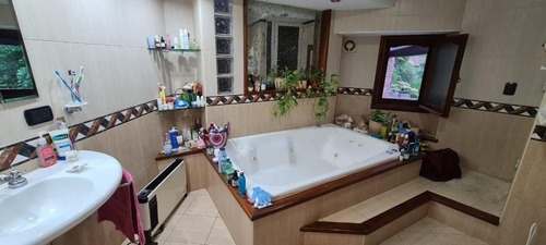 Hermosa Casa En Venta En Country