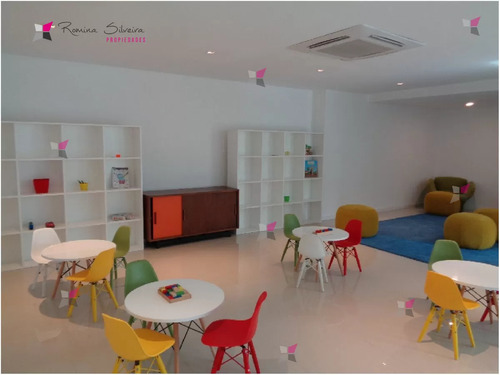 Venta De Apartamento De 2 Dormitorios En Torre Esmeralda Punta Del Este