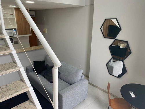 Imagem 10 de 12 de Apartamentos Para Vender Com 1 Quartos, 70m² - Pituba - 65046