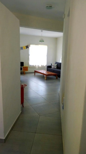 Imagen 9 de 10 de Casa Tipo Quinta Con Pileta Gran Parque !rebajada! Venta
