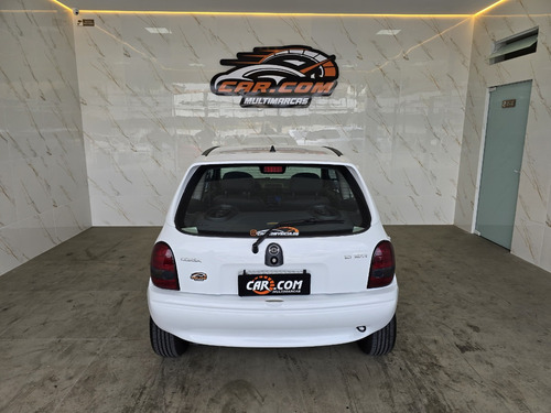 Chevrolet Corsa 1.0 Wind 3p
