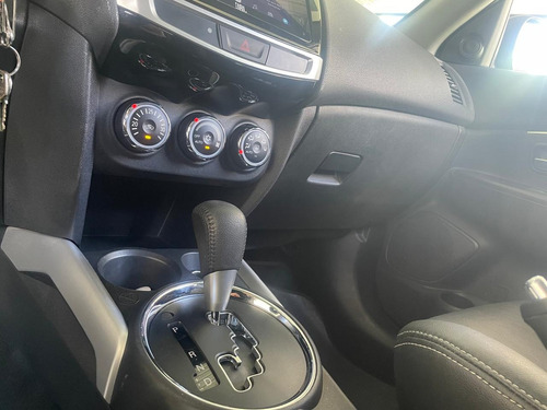 Mitsubishi Outlander Sport 2.0 MIVEC FLEX GLS AUTOMÁTICO