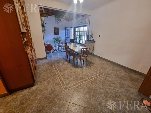 Imagen 7 de 27 de Venta Casa 5 Ambientes Con Fondo Libre En Wilde