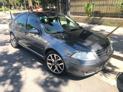 Volkswagen Bora 2.0 2010 Trendline 115 Cv