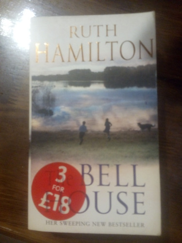 The Bell House ( Ruth Hamilton) Libro En Inglés 