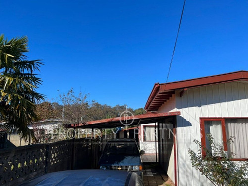 Arriendo Casa En Excelente Ubicación A Pasos De C...