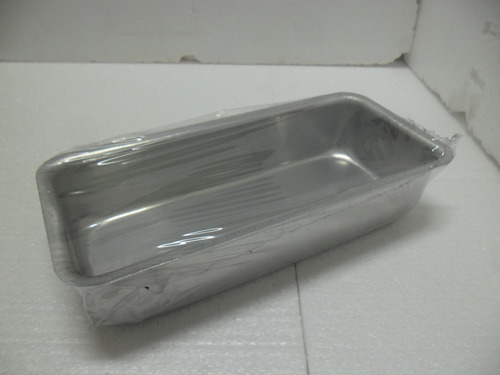 Imagen 1 de 6 de Molde De Aluminio Para Pan Y Budín Medidas 22x10,5x4 Cms
