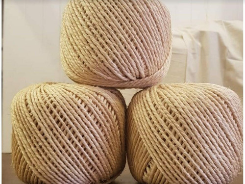 Hilo Yucatan En Bola , Blanco Seco , 5 Bolas , Hilo Pulido