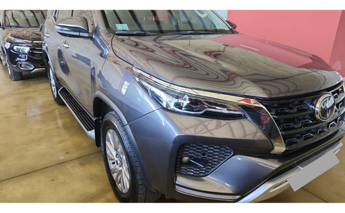 Toyota Hilux SW4 2.8 Srx 177cv 4x4 7as At