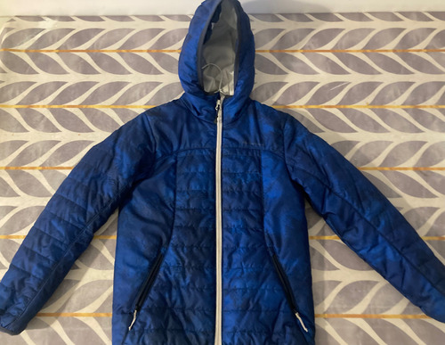 Campera Decathlon. Poco Uso (Usado)