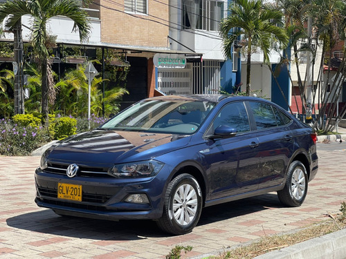 Volkswagen Virtus Comfortline 1.6L Mecánico