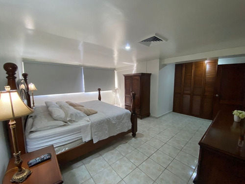 Alquiler Apartamento Amueblado En Naco