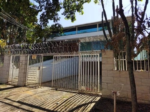 Imagem 16 de 19 de Casa Estilo Modernista Anos 60 Niemayer - Pampulha - Bh