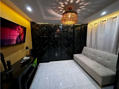 Venta Edificio En Villa Del Prado /salomia