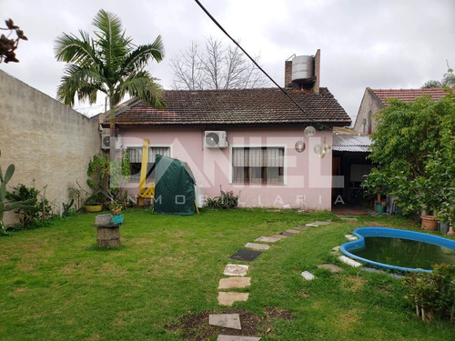 Venta Retasado !!!! Excelente Chalet Sobre Lote De 10 X 40.