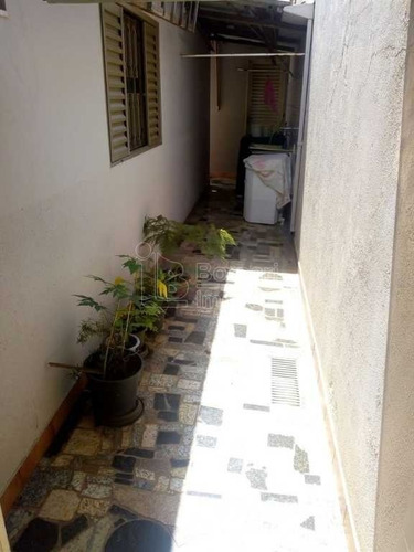 Imagem 5 de 6 de Venda De Casas / Padrão Na Cidade De Araraquara 10963