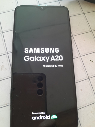 Samsung A 20