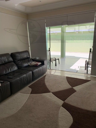 Casa Sobrado Para Venda, 4 Dormitório(s), 347.0m² - 7068