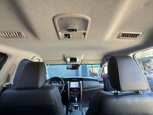 Toyota Hilux SW4 2.8 Srx 177cv 4x4 7as At