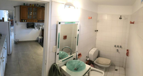 Venta - Casa 3dorm + Depto - Patio Y Pileta