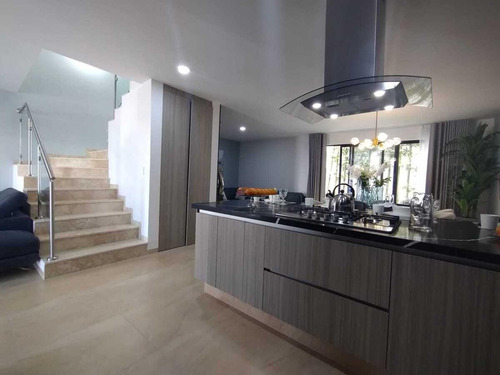 Casa Nueva En Venta En Zibata, Queretaro