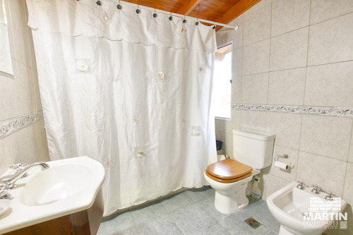 Venta En Block De Dos Casas En Ph - Martínez