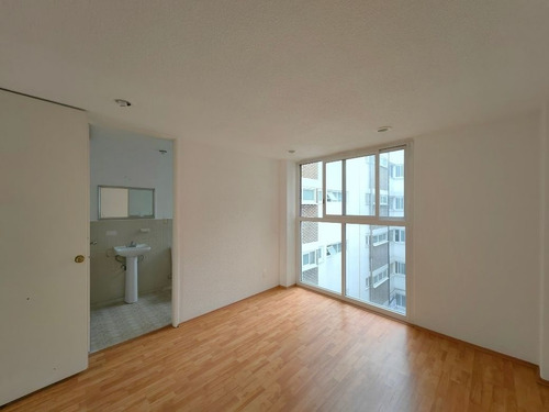 Departamento Renta En Col. Napoles / 100m2