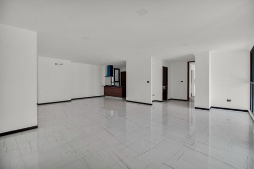Imagen 3 de 25 de Departamento En Venta En Querétaro