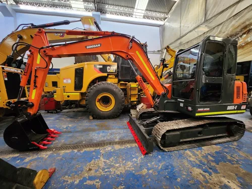 Excavadora Doosan Dh55 V