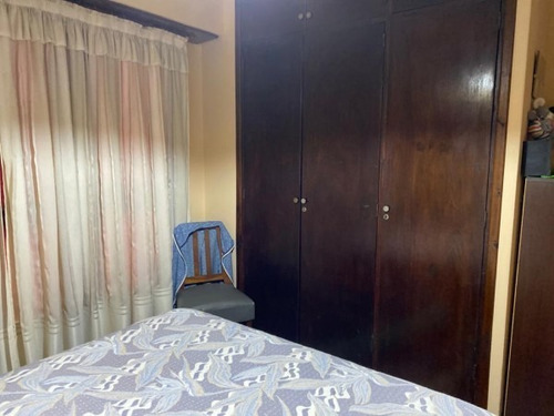 Imagen 16 de 21 de Chalet En Venta En Barrio Fortunato De La Plaza