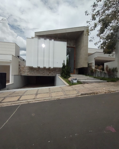 Imagem 1 de 11 de Casa 427m² 4 Suítes 1 Com Closet E Hidro Condomínio Mont Blanc Sorocaba - Ca00889 - 69678579