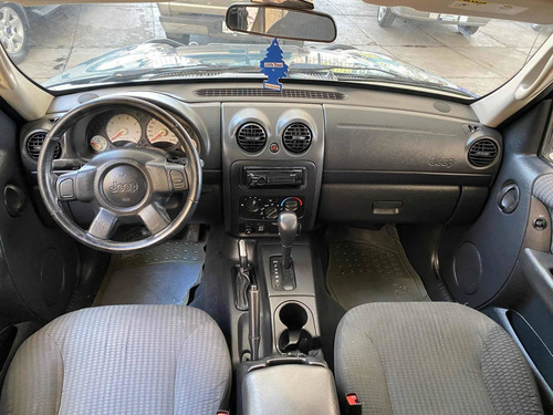 Jeep Liberty Sport 4x4 At 2002