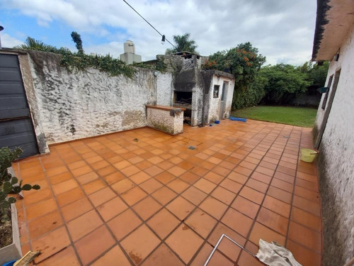 Casa De 3 Ambientes En Venta En Campana 