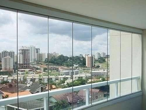 Imagem 2 de 2 de Envidraçamento De Sacada Retrátil