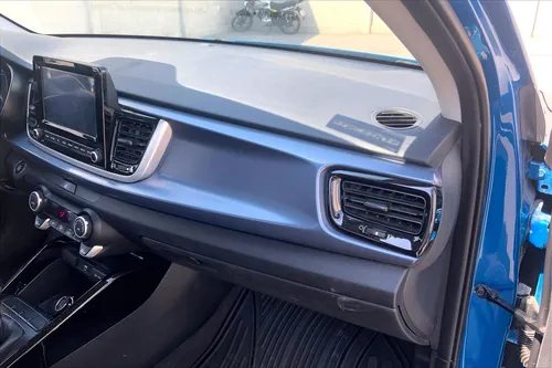 Kia Rio 2023