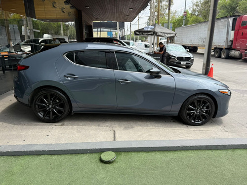 Mazda Mazda 3 2.5T Signature Hatchback At