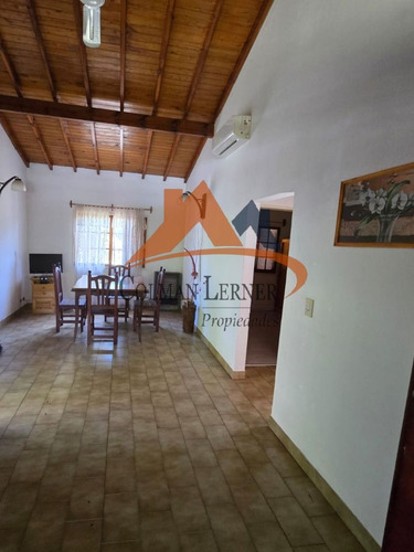 Venta Casa De Dos Dormitorios Country Club Banco Provincia