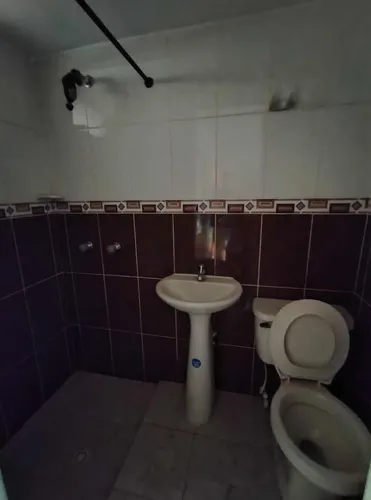 Casa Dividida En 2 Apartaestudios