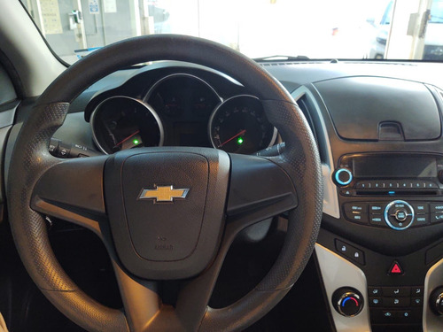 Imagen 10 de 10 de Chevrolet Cruze 2013 1.8 Ls 5vel Aa Mt