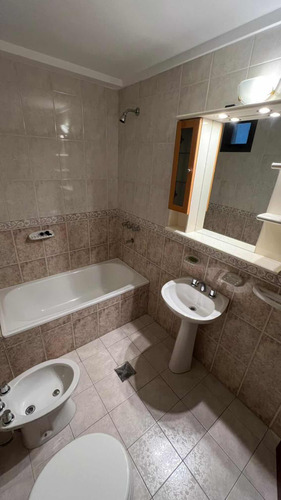 Monoambiente Apto Profesional. Guemes / Oroño