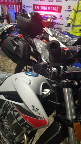 Imagen 11 de 12 de Motomel Skua 150 Silver Edition - Silver Edicion