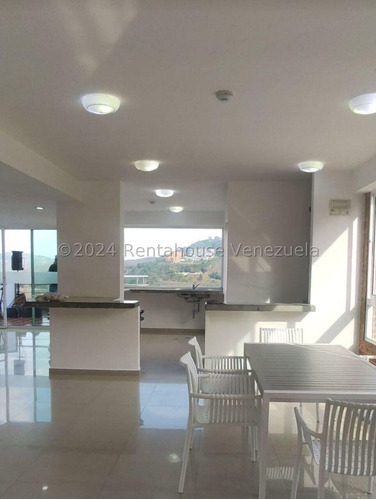 Apartamento En Venta Lomas Del Sol Mls #24-21102