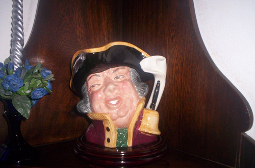 Jarra Royal Doulton Town Crier Estilo 1 Grande Porcelana