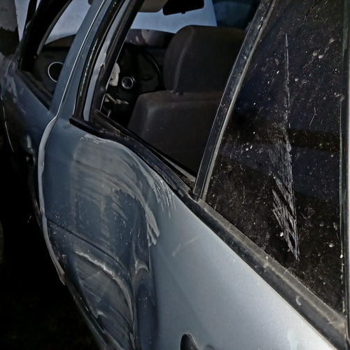 Gol 1.4 5 P Alta Mot Completo Baja Carroceria