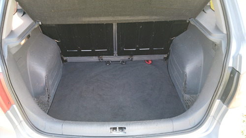 Volkswagen Suran 1.6 I Trendline 90b