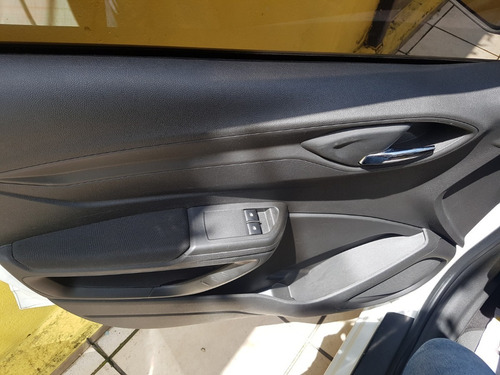 Chevrolet Onix Lt 1.4