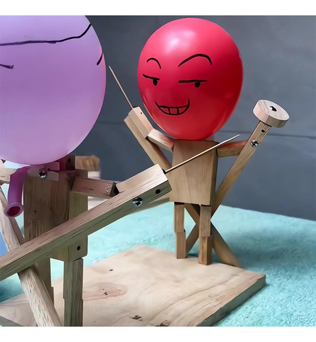 . Caza De Madera Con Cabeza Inflable, Combate Rápido En
