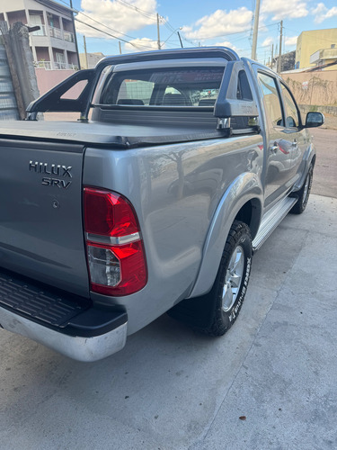 Toyota Hilux 2.7 Srv Cab. Dupla 4x2 Flex Aut. 4p
