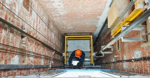 Instalación De Ascensores Y Escaleras Eléctricas