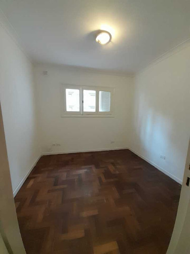 Chalet 5 Amb 140 Mts² Semi Lote Centro Diversos Fines Orden De Vender